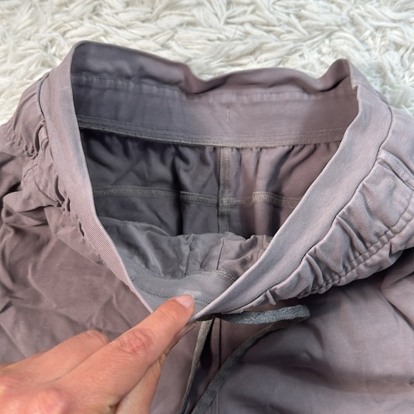 Lululemon Inner Glow Short 3" - Picture 3 of 5